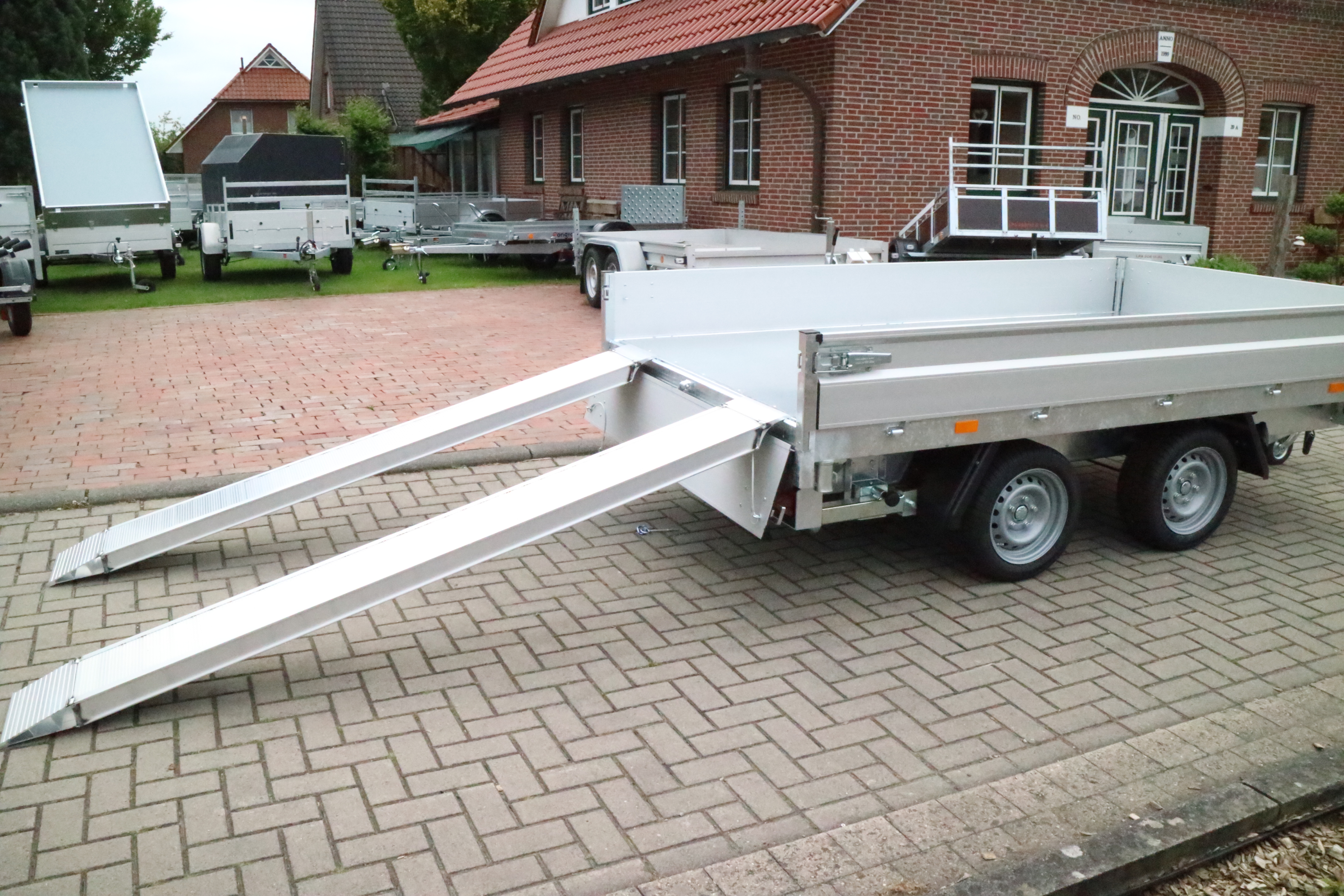 Hapert Cobalt 3 Seiten Kipper 2700 kg 305x180 cm  