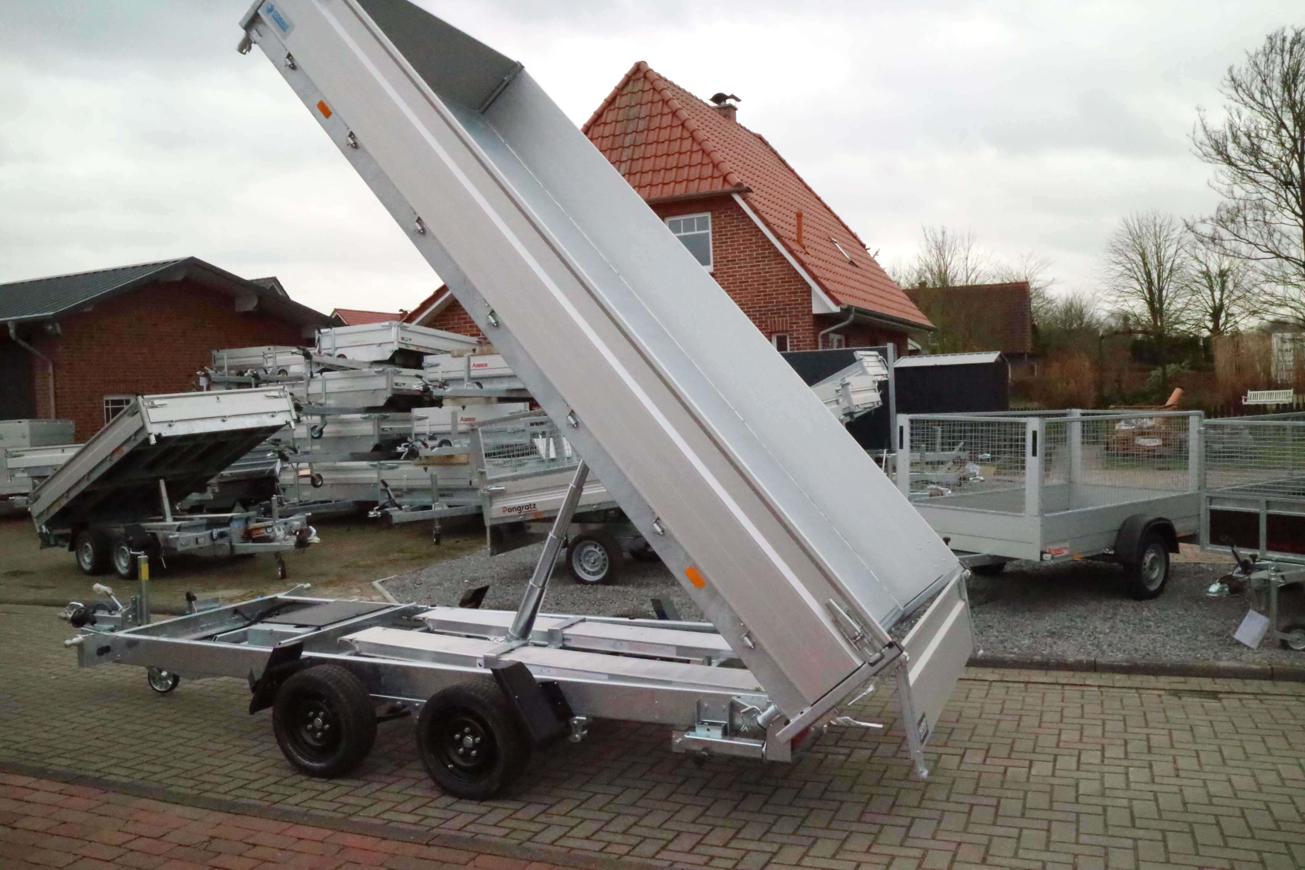 Hapert Cobalt 3 Seiten Kipper 3500 kg 405x200 cm  