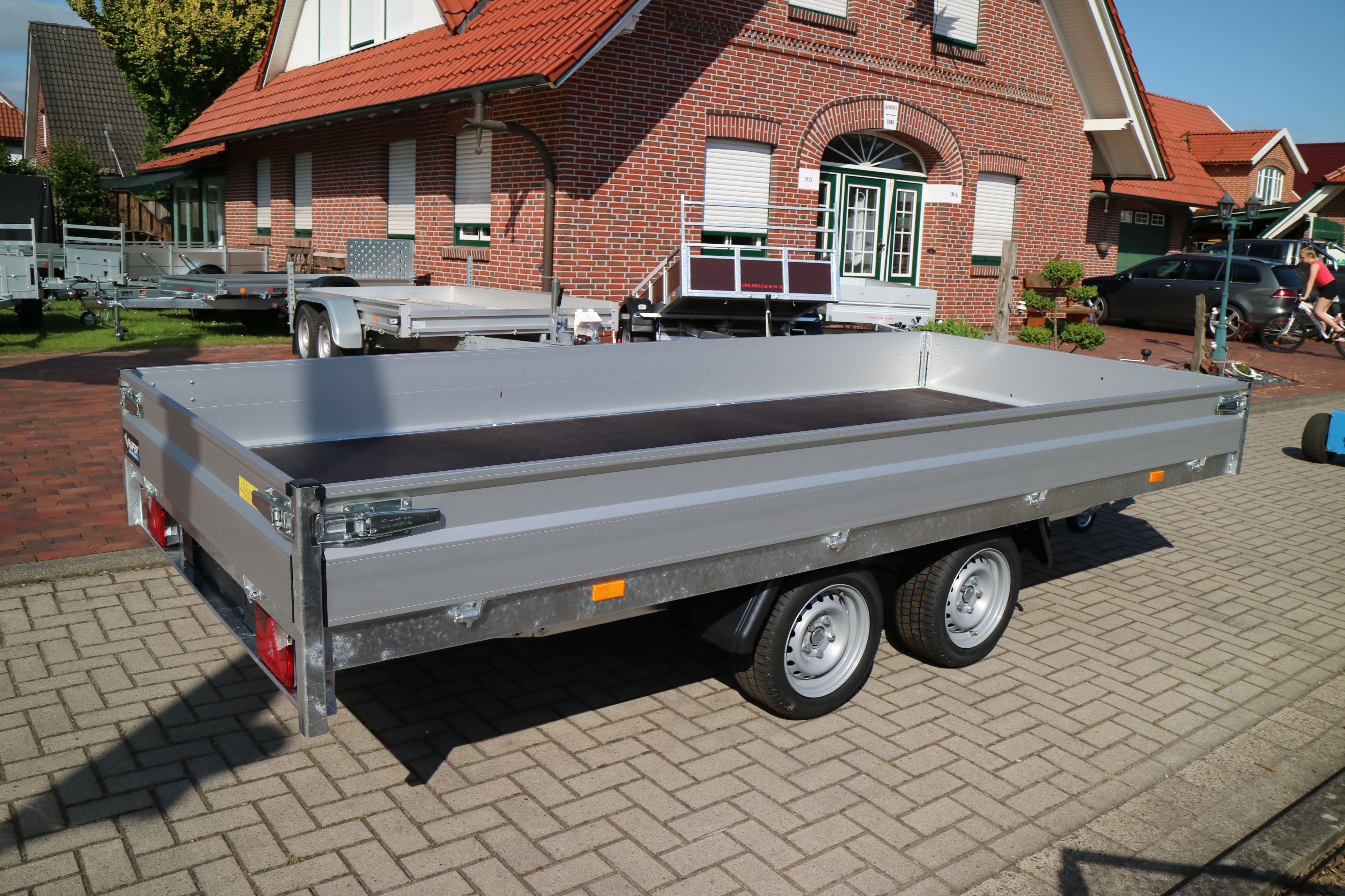 Hapert Azure Hochlader 2000 kg 405x180 cm