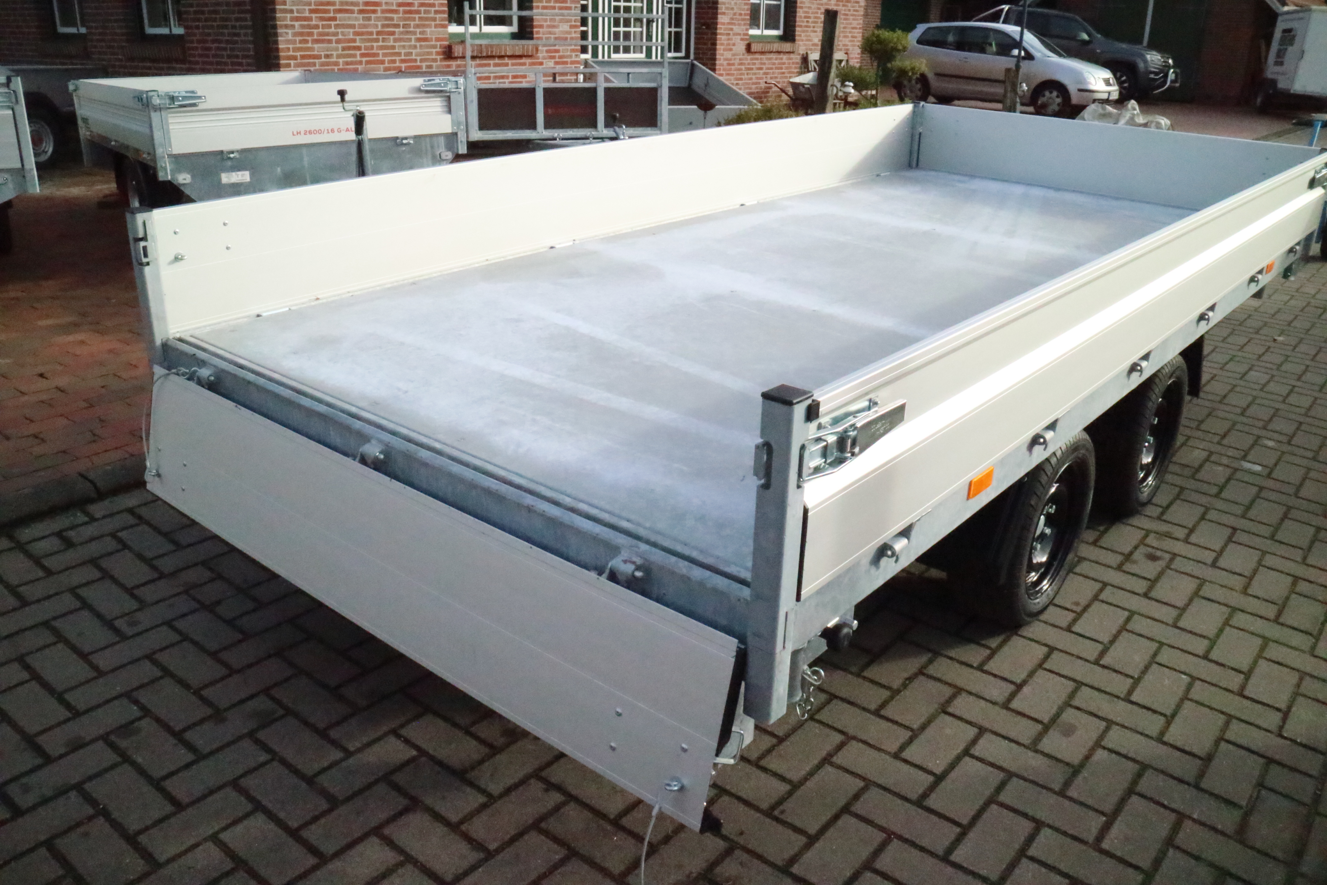 Hapert Cobalt 3 Seiten Kipper 3500 kg 375x180 cm 