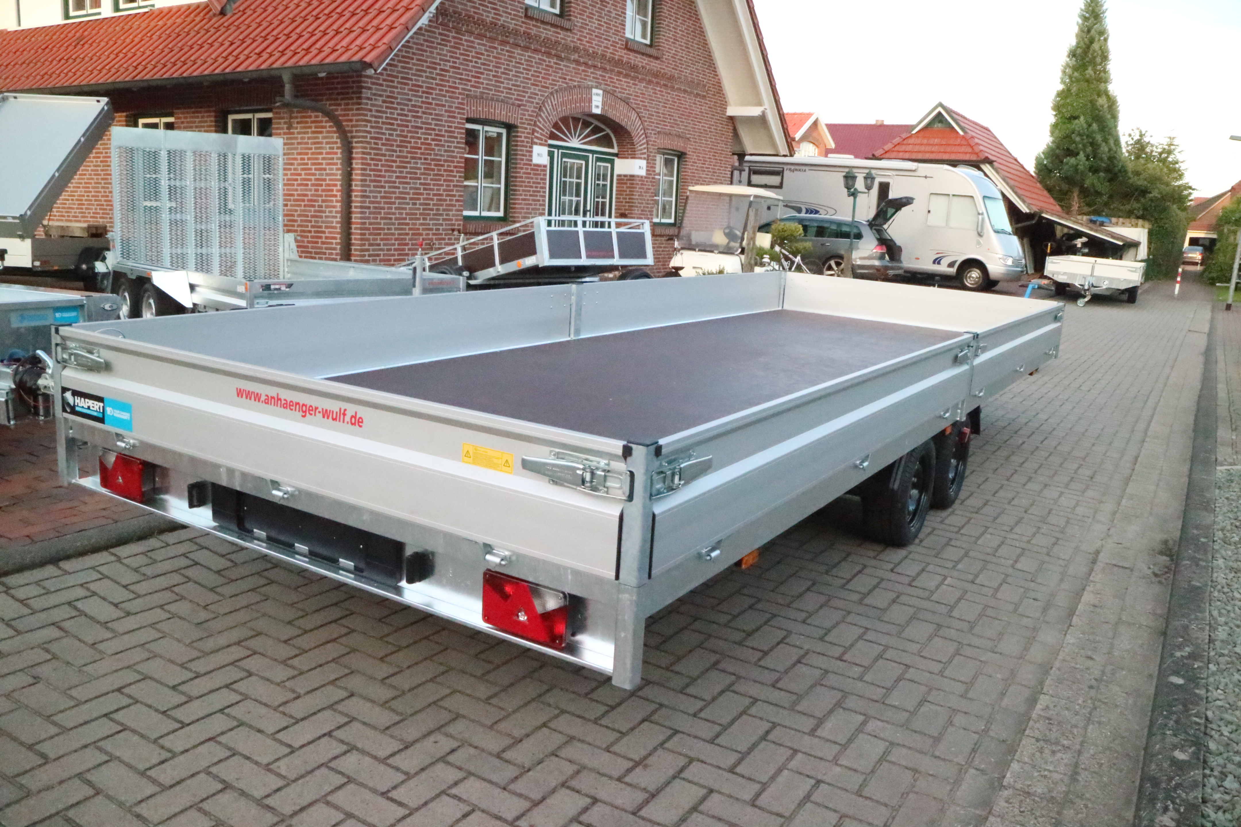 Hapert Azure Hochlader 3500 kg Parrabelfederung 605x200 cm  